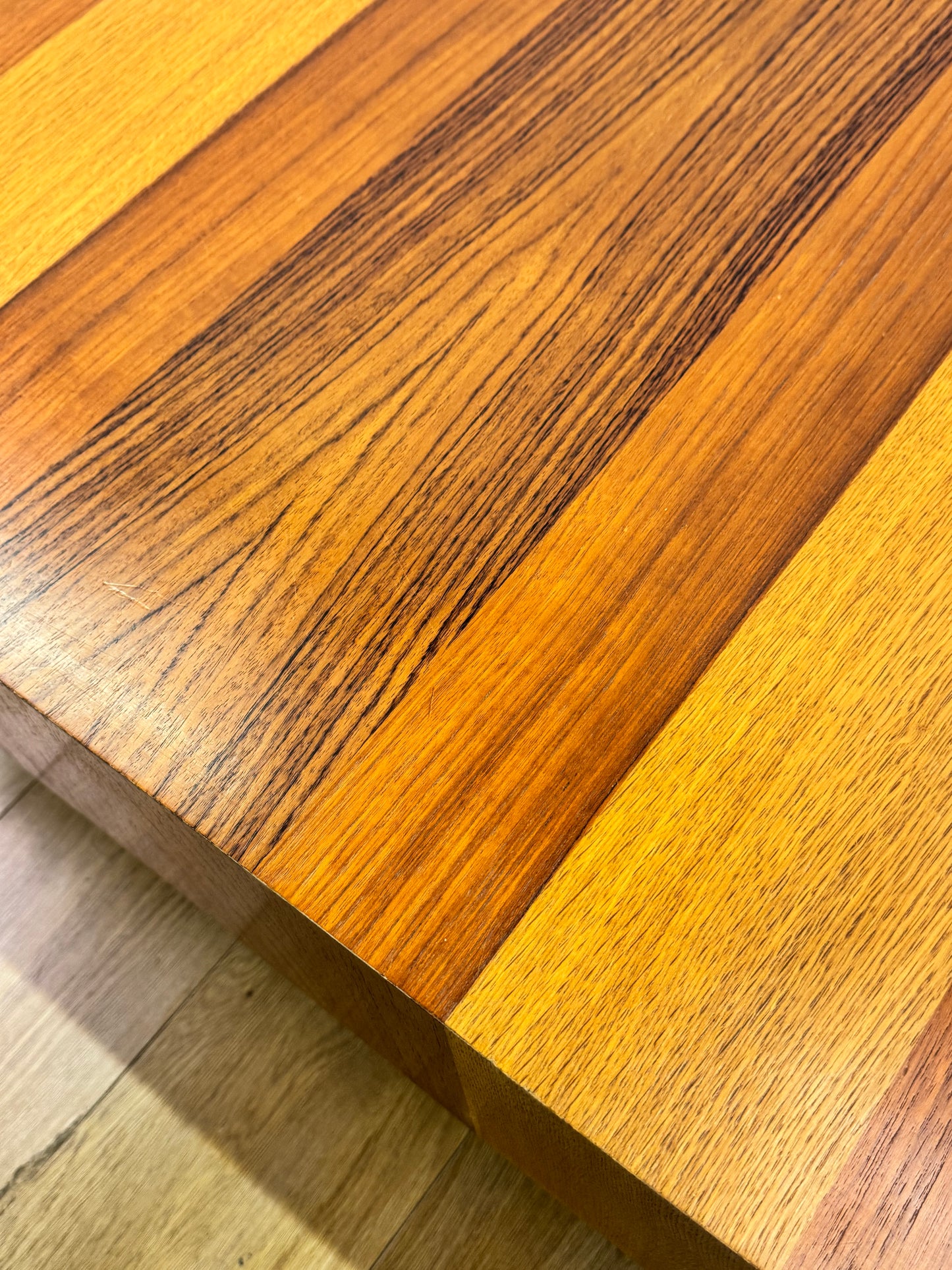 Rosewood coffee table by Dyrlund Denmark