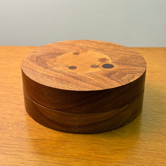 Circular lidded jewellery box with inlaid decoration