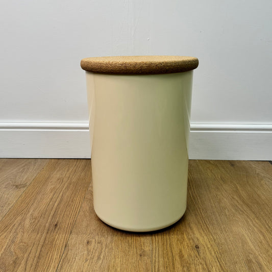 1970s laundry bin stool by Crayonne