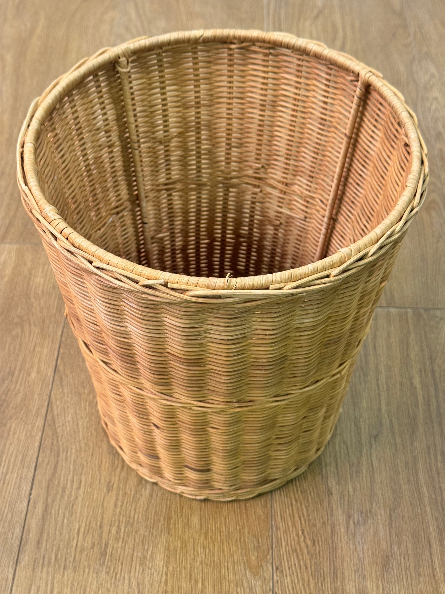 1970s wicker waste paper bin