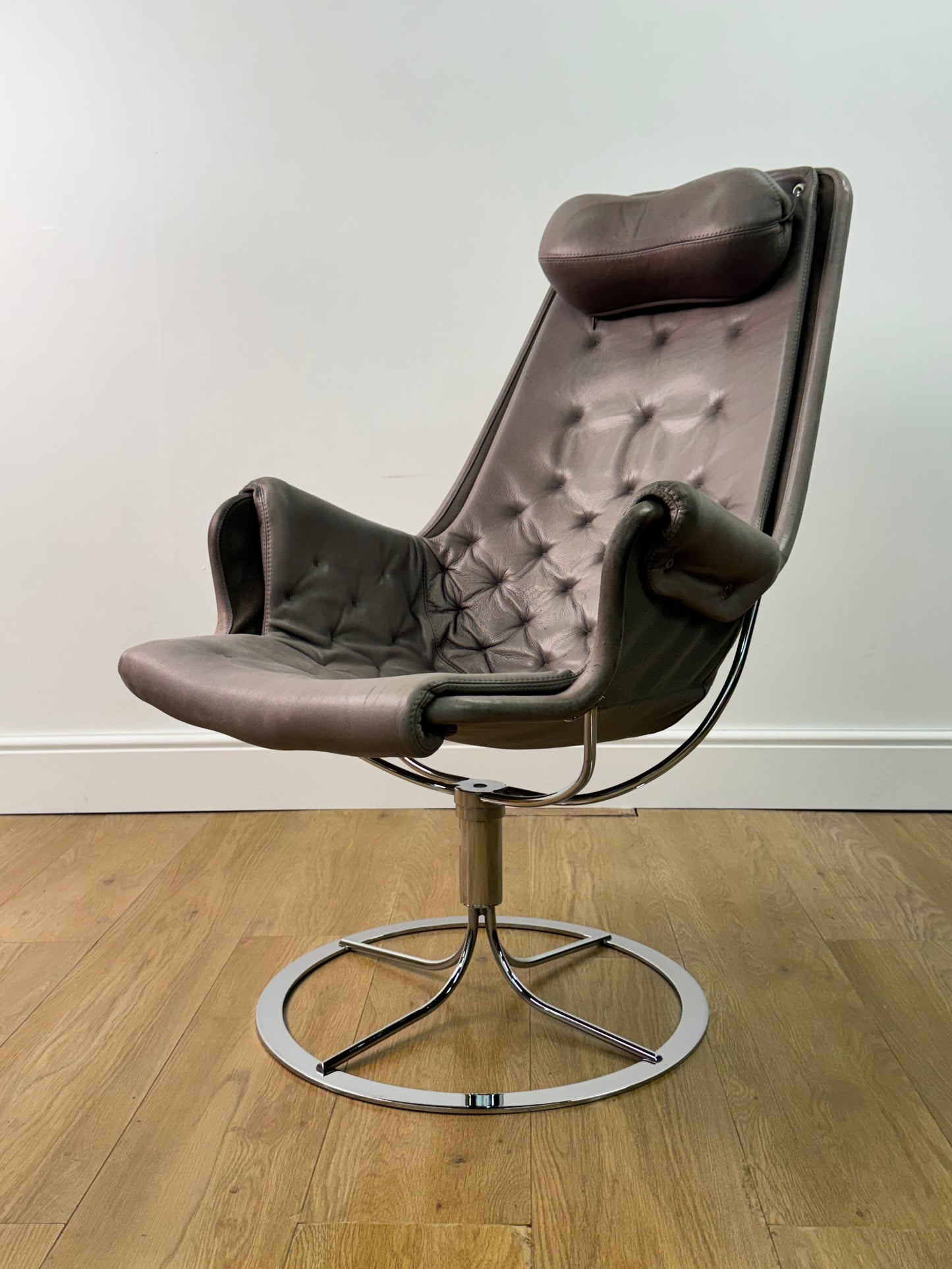 Jetson chair by Bruno Mathsson Sweden