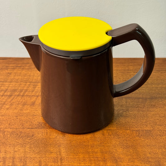 Sowden tea pot for Hay design