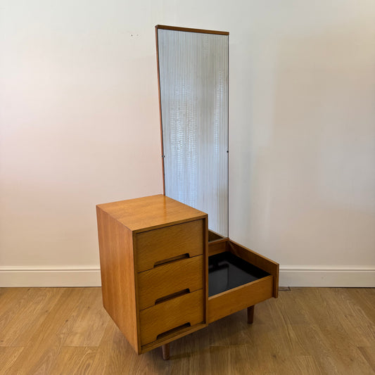 Stag C range oak dressing table