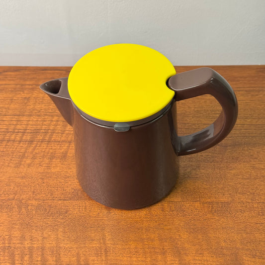 Sowden tea pot for Hay design