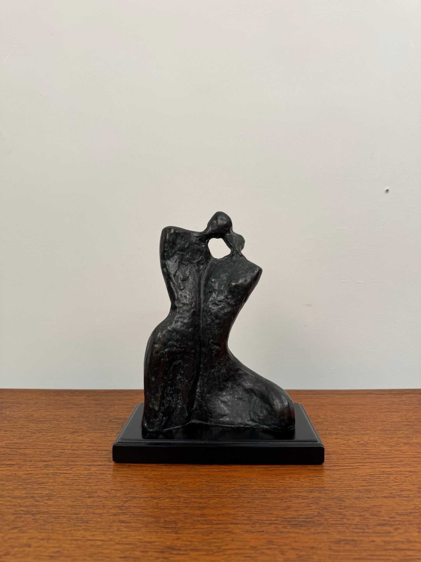 1980s bronze sculpture by Kim Yong Jung