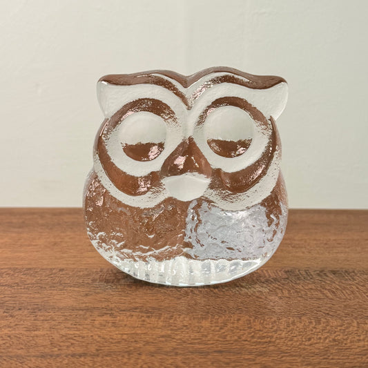 Brutalist glass owl by Lars Hellsten 1970s