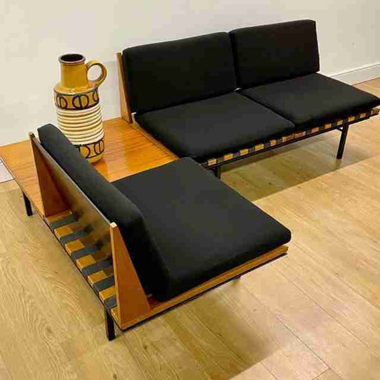 Form group sofa by Robin Day for Hille