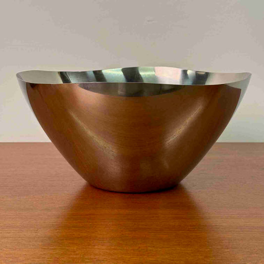 Stainless steel salad bowl by Oneida Continental