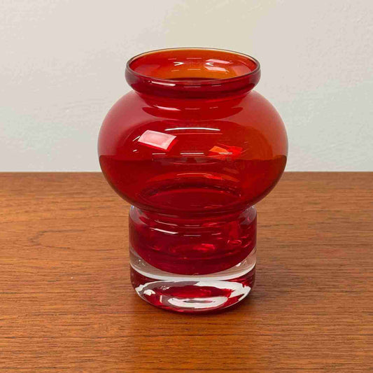 Red glass vase by  Riihimaki Finland