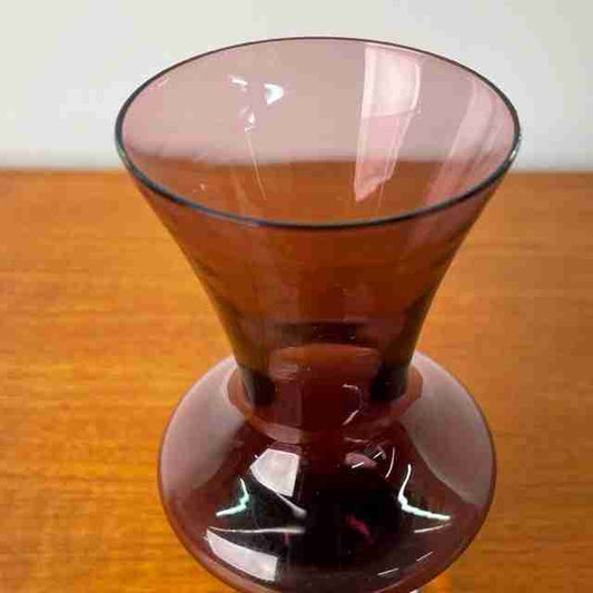 Mauve glass vase by Sea glasbruk 1960s