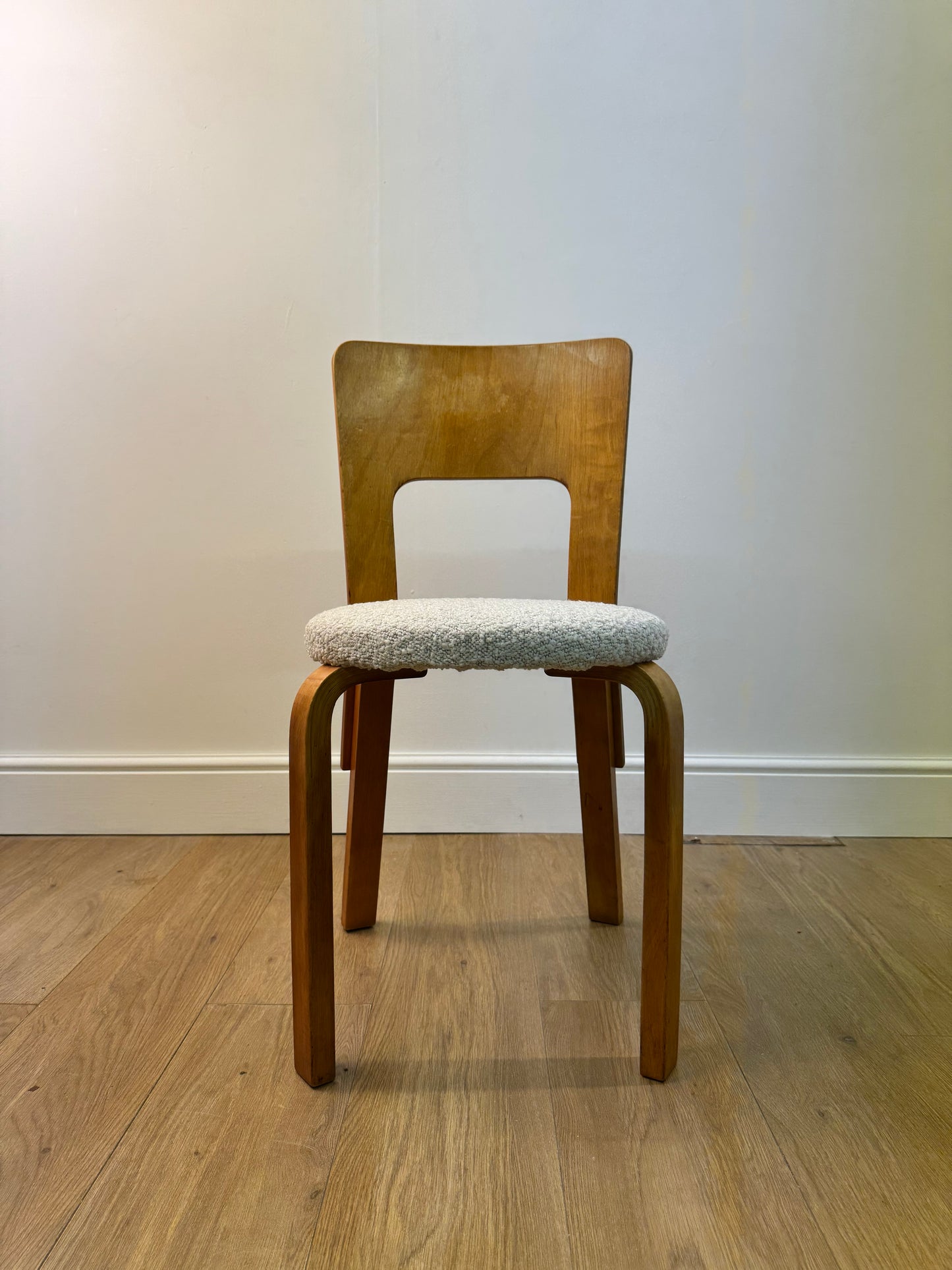 Alvar Aalto model 66 chair for Finmar 1930s