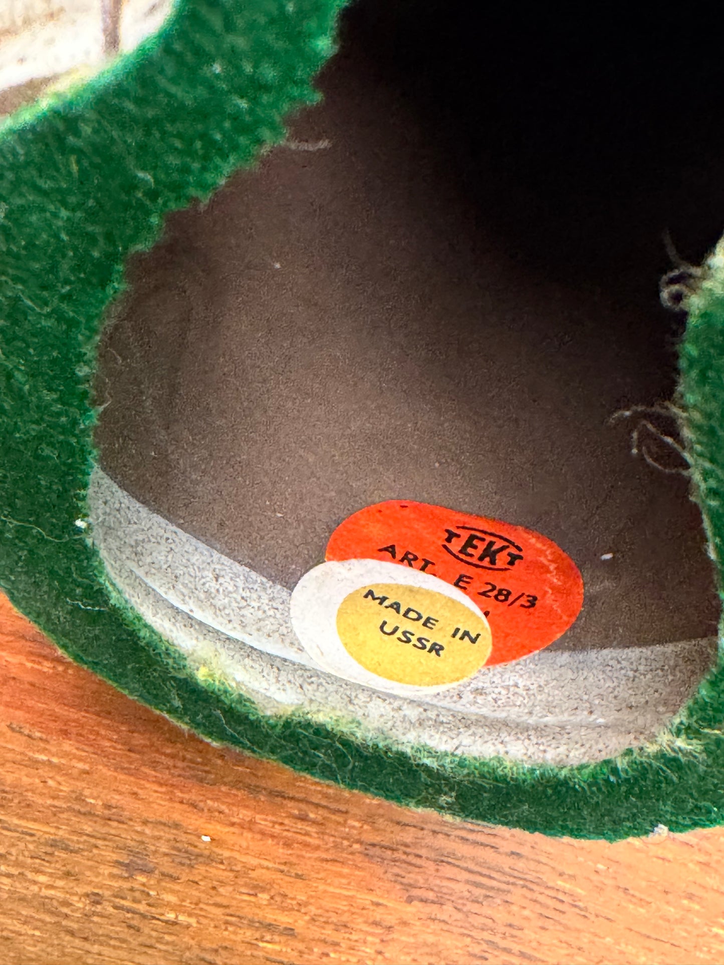 Seated girl by Tekt ceramics USSR 1970s