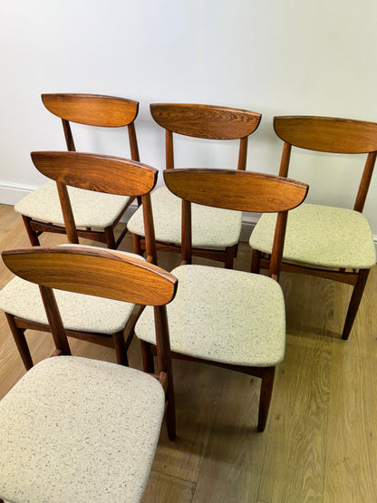 Set of 6 Rosewood dining chairs by Dyrlund Denmark