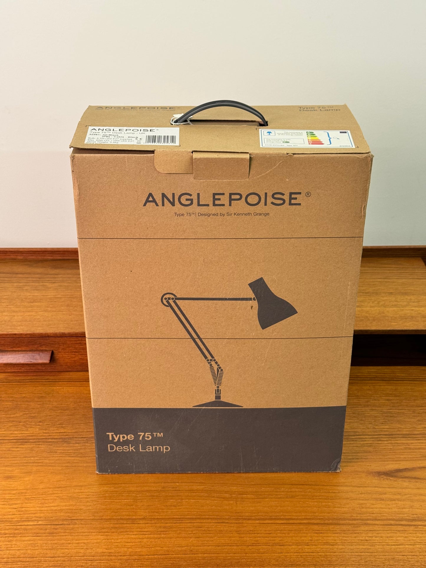 Black Model 75 anglepoise lamp