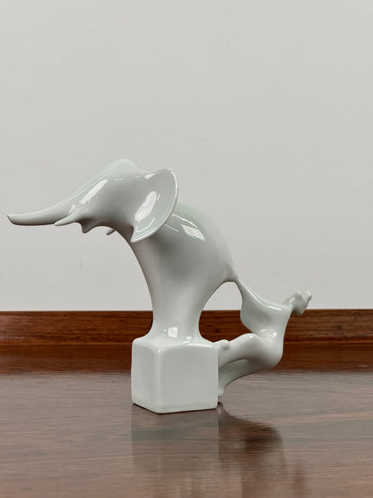 1960s Royal Dux stylised Elephant and Clown
