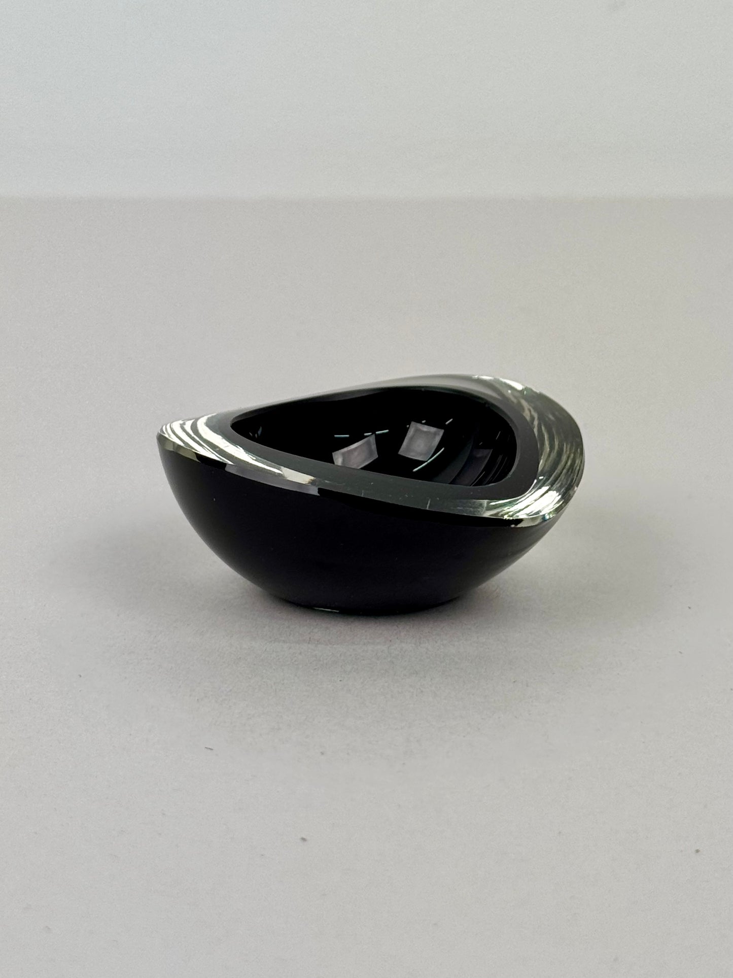 Chestnut bowl designed by Kay Franck for Nuutajarvi Finland