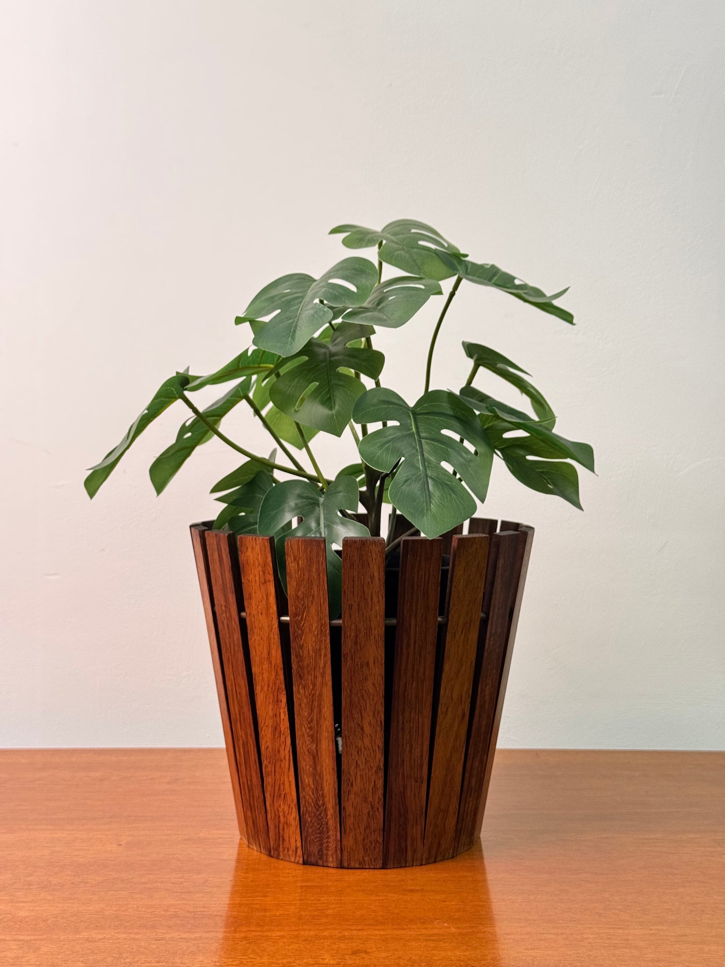 1960s slatted planter by Gladlyn ware