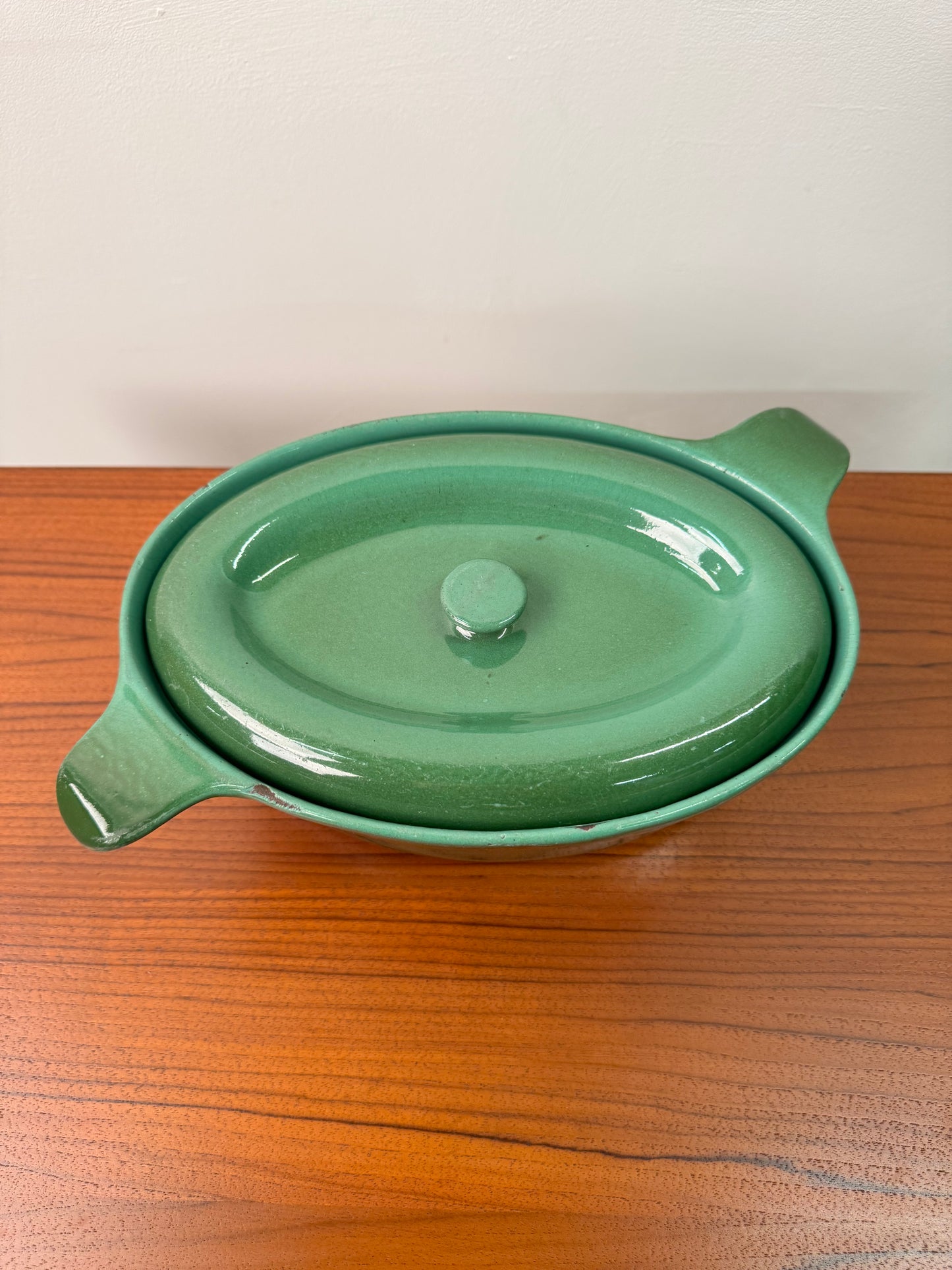 Cast iron ovenware by Radaware