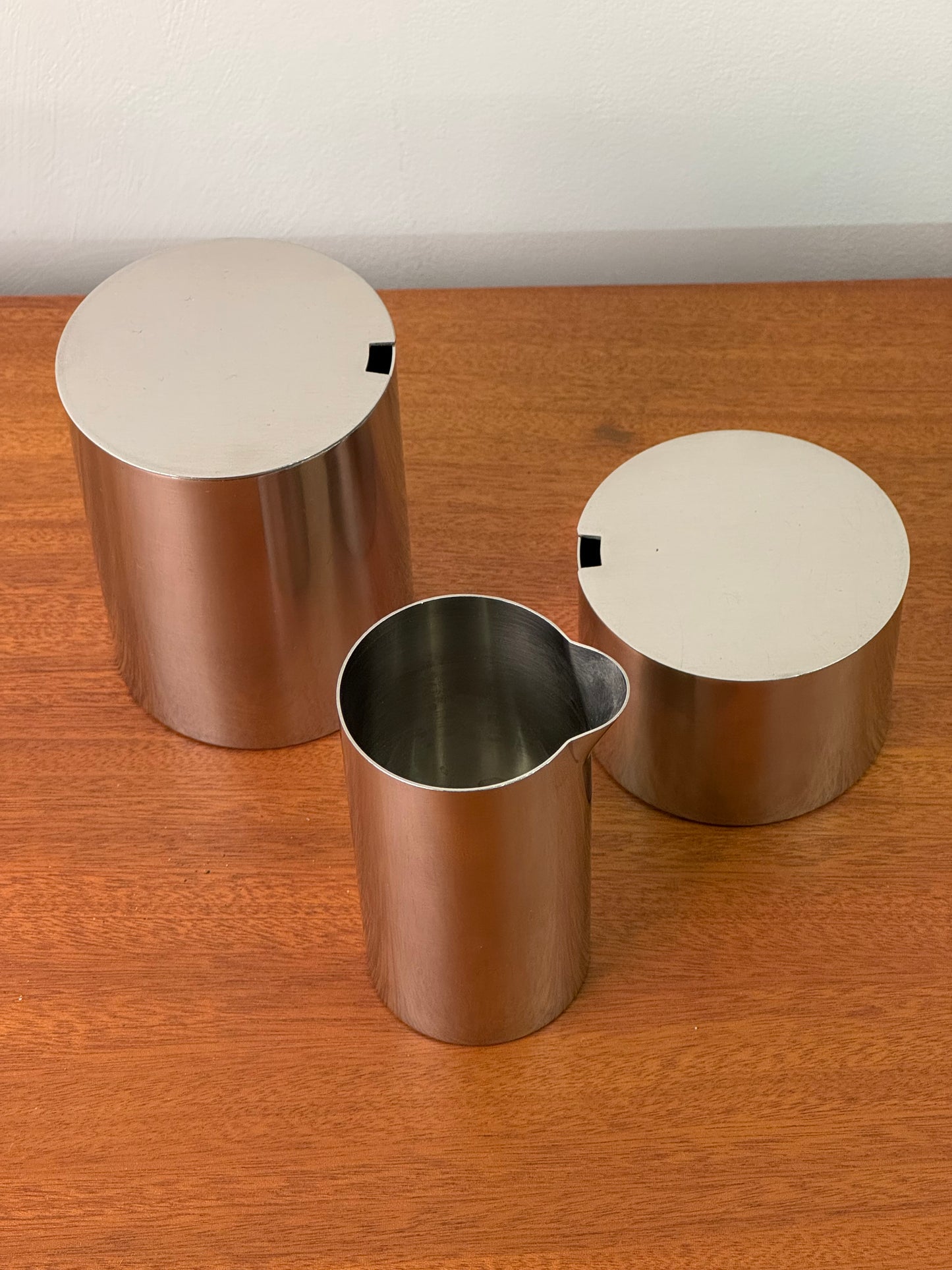 Cylinder line sugar and milk jug by Arne Jacobsen