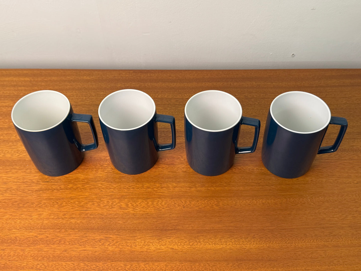 1970s navy blue Melaware picnic set