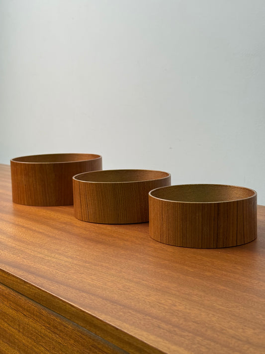 1960s teak ply bowl set
