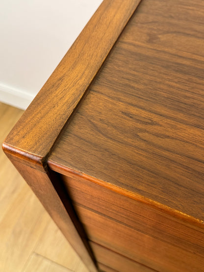 Walnut chest of drawers by Uniflex