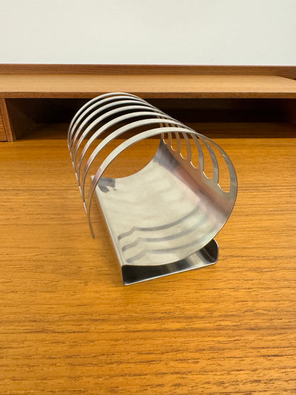 Pinnock toast rack for Nutbrown