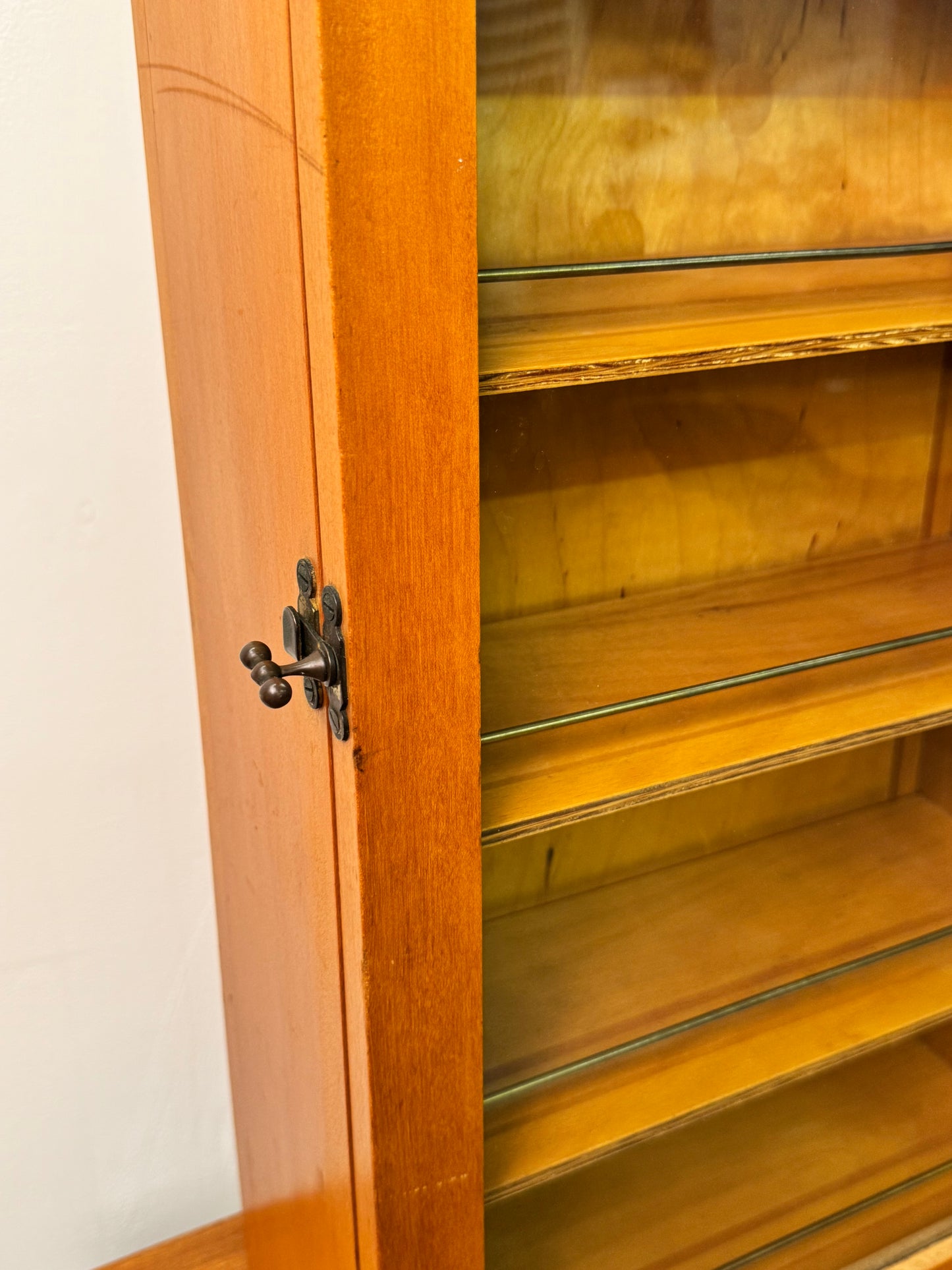 Vintage 1950s wall mounted display cabinet