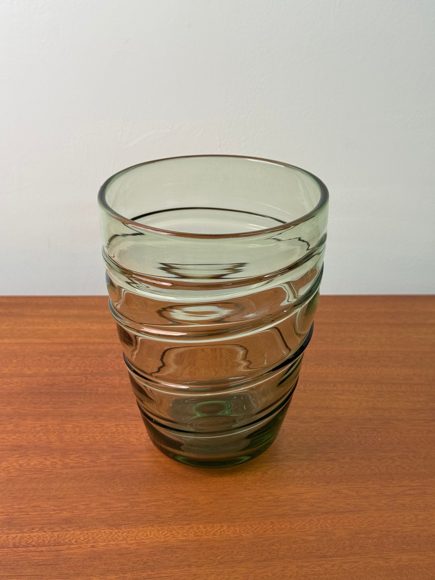 Whitefriars Sea Green ribbon trail vase