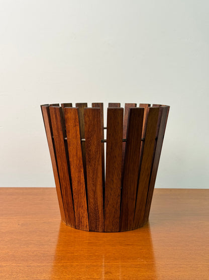 1960s slatted planter by Gladlyn ware