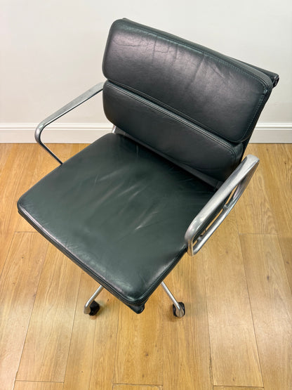 Soft pad chair by Charles Eames for Vitra