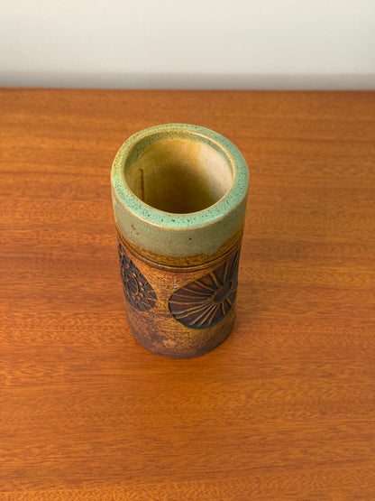 Studio pottery cylinder vase by Bob Dawe
