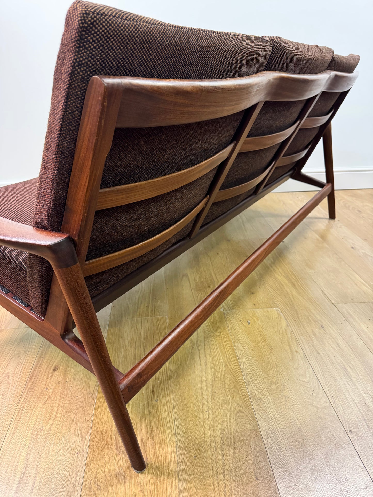 New Yorker sofa by Guy Rogers