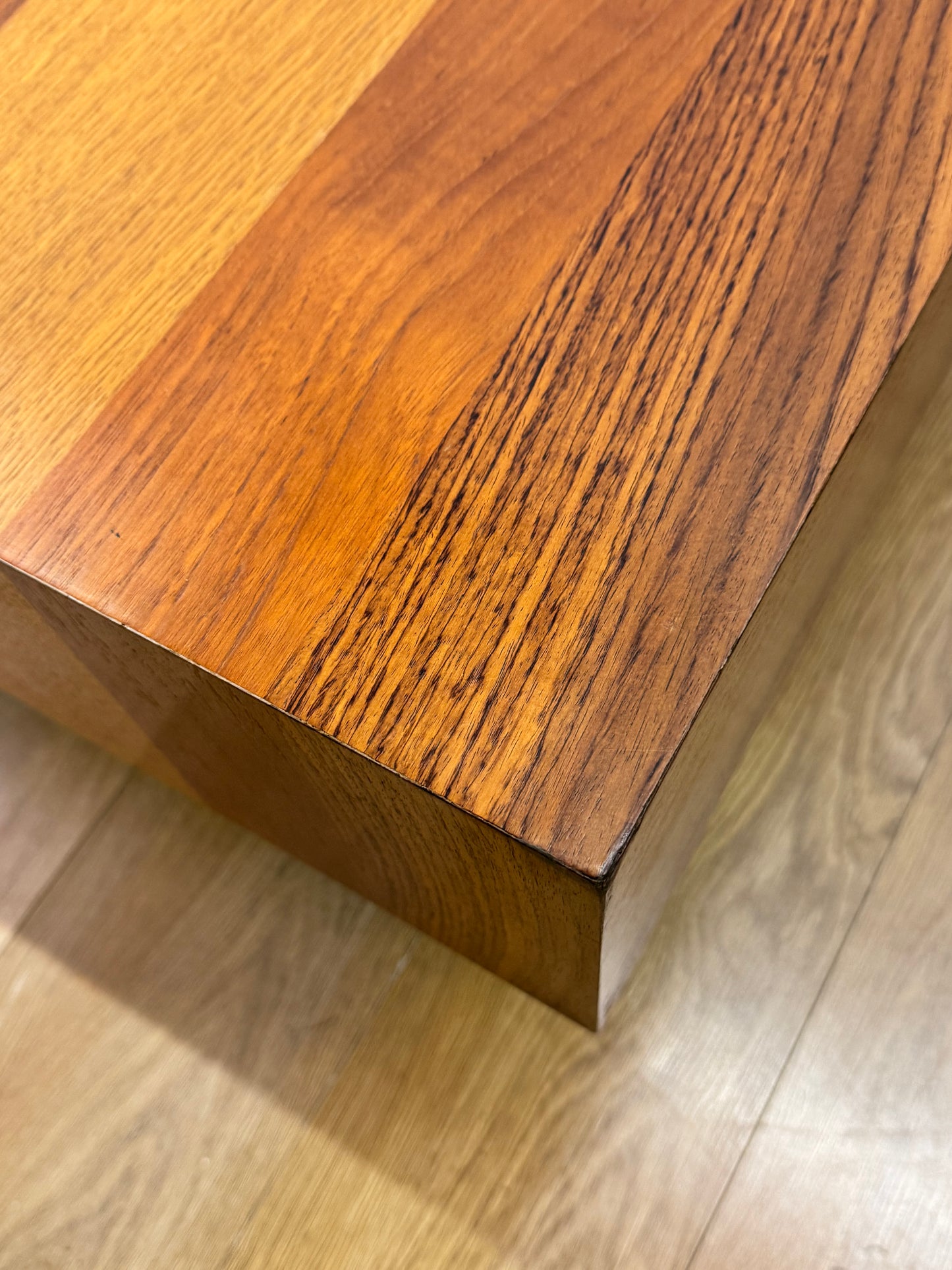 Rosewood coffee table by Dyrlund Denmark