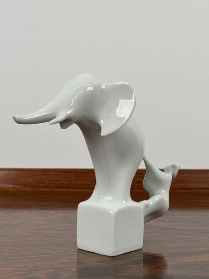 1960s Royal Dux stylised Elephant and Clown