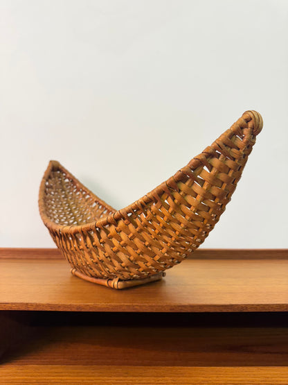 1960s wicker basket