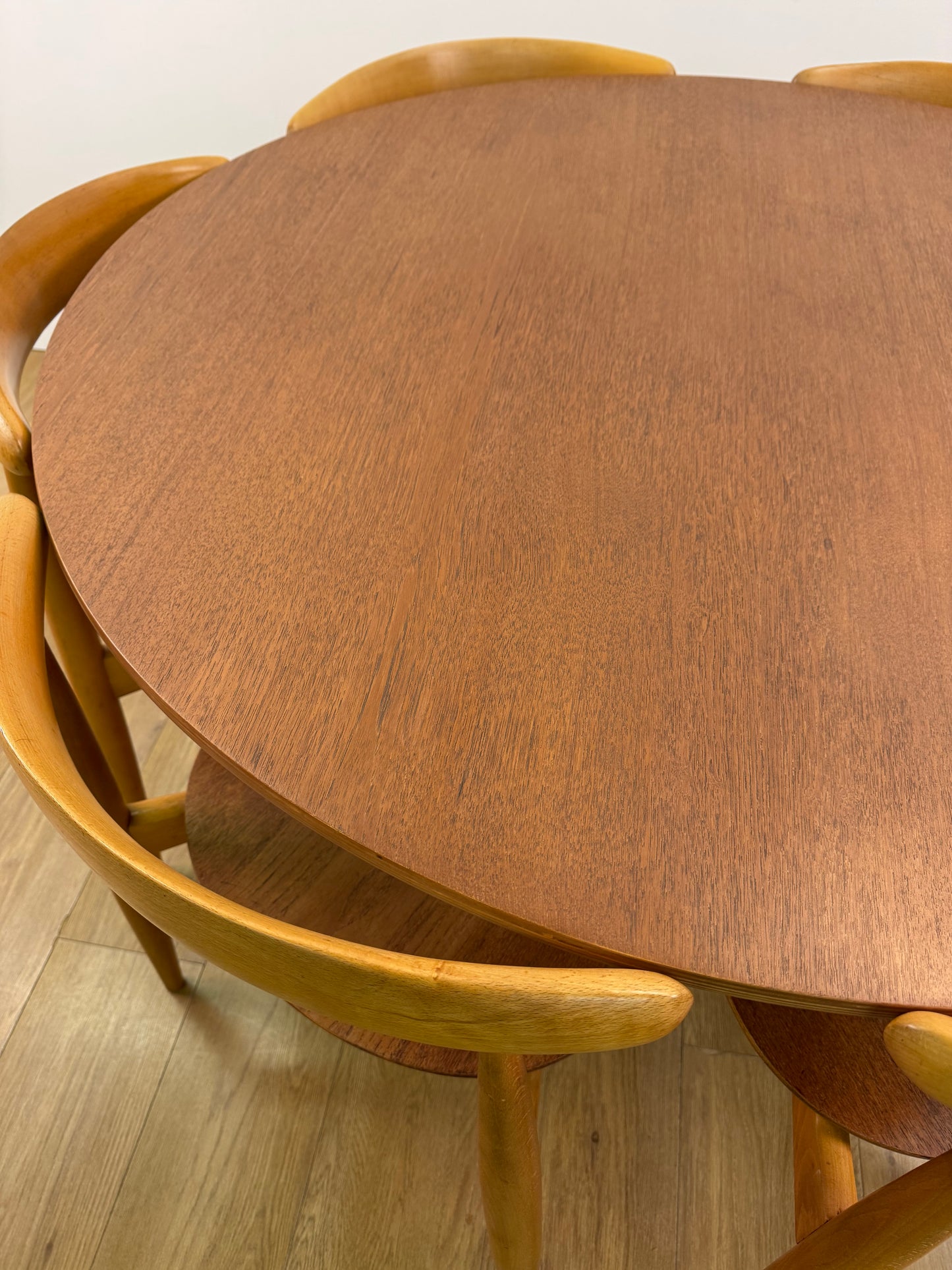 Heart dining table and chairs designed by Hans Wegner