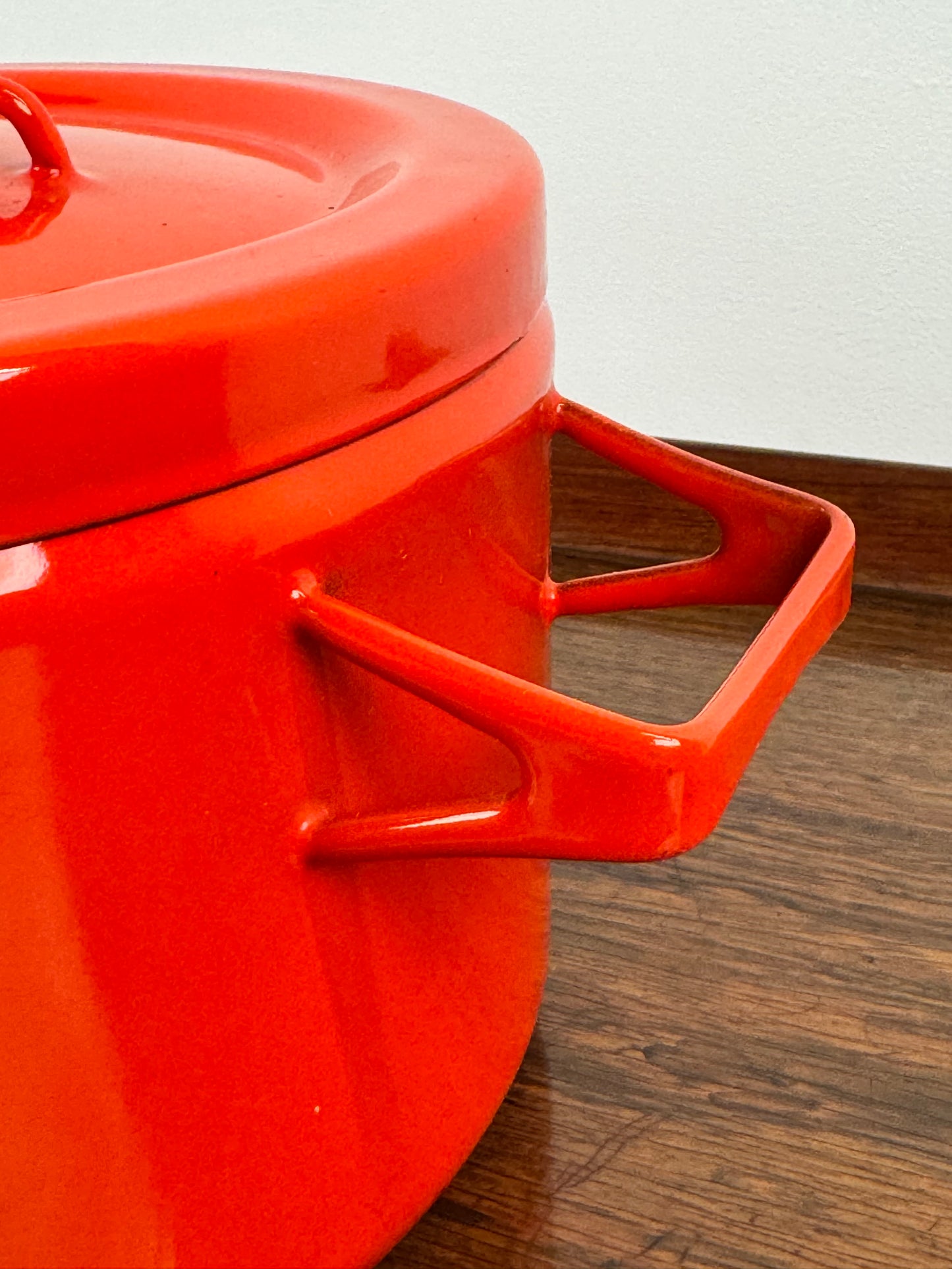 1960s red enamel cookware by Seppo Mallat
