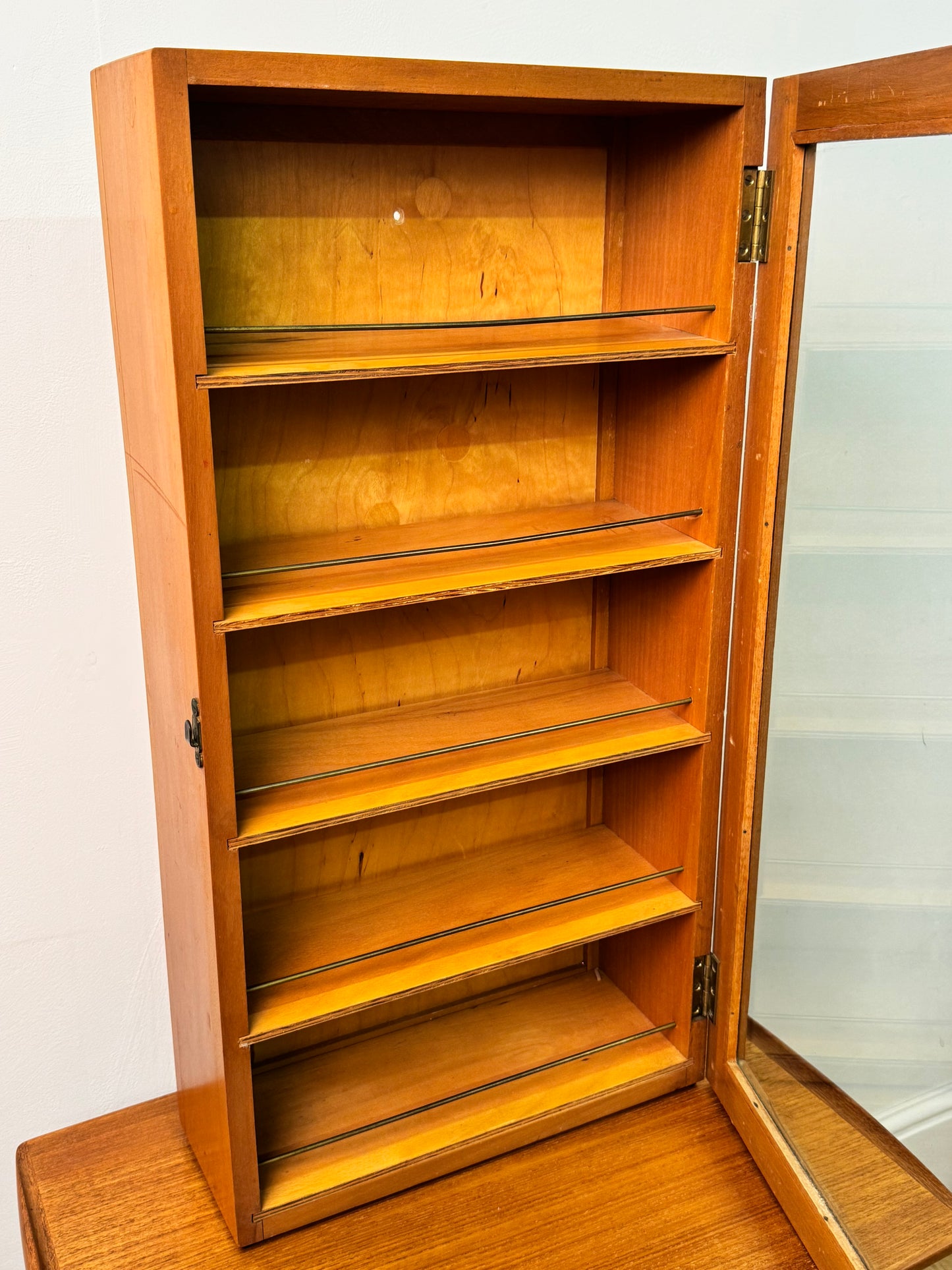 Vintage 1950s wall mounted display cabinet