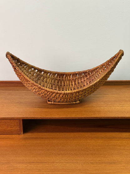 1960s wicker basket